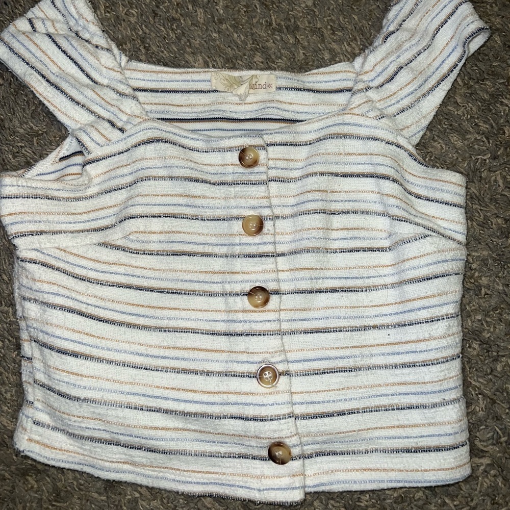 Button up crop tank